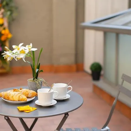 Garden With Free Netflix And Wi-fi Milán